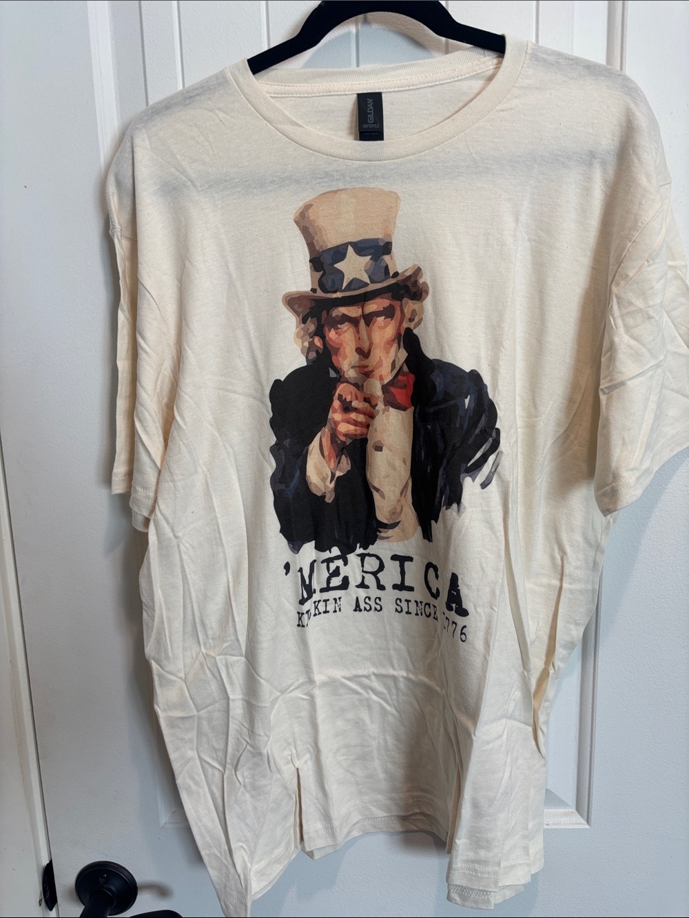 Gildan Cream Graphic Tee with Uncle Sam Pointing